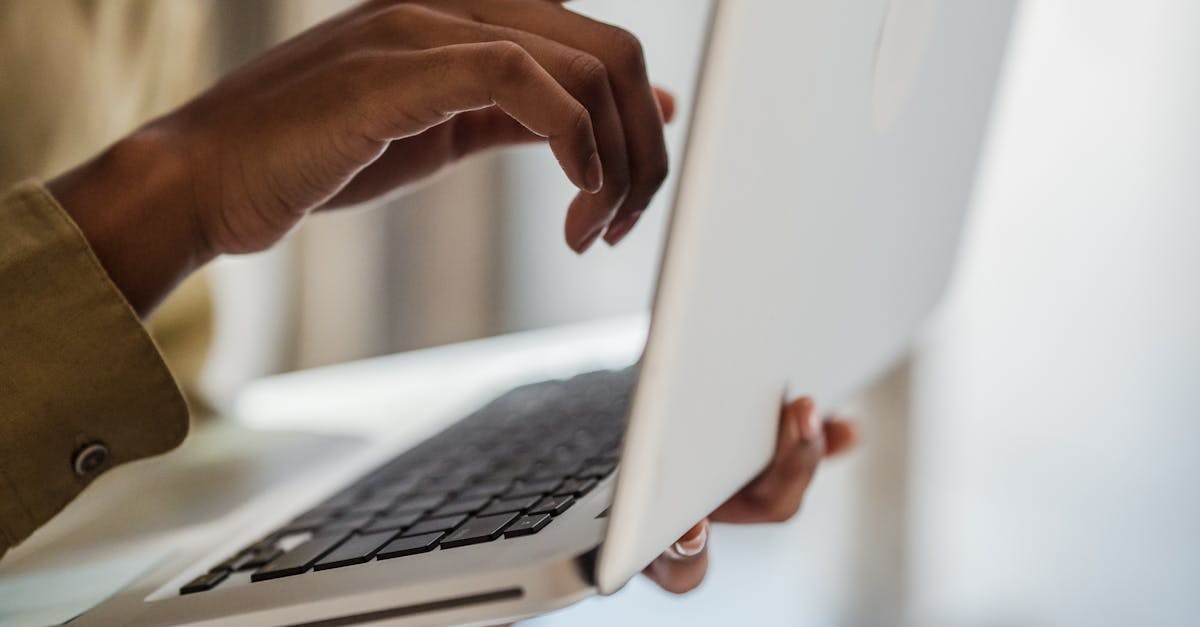 Expert Opinions on Premium Laptop Screen Repair Providers in Sydney